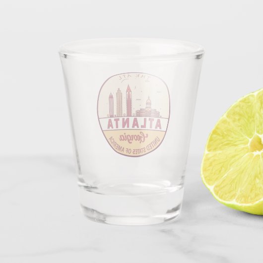Atlanta Georgia City Skyline Emblem Shot Glas (Achterkant)