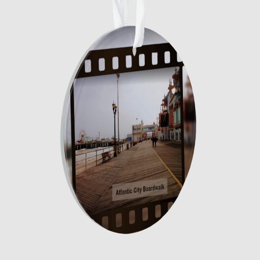 Atlantic City Beach Boardwalk on Film Ornament (voorkant)
