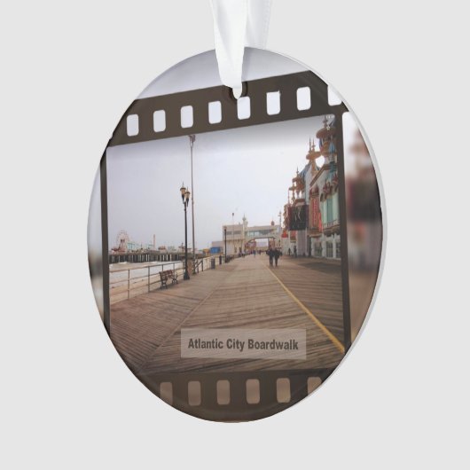 Atlantic City Beach Boardwalk on Film Ornament (voorkant)