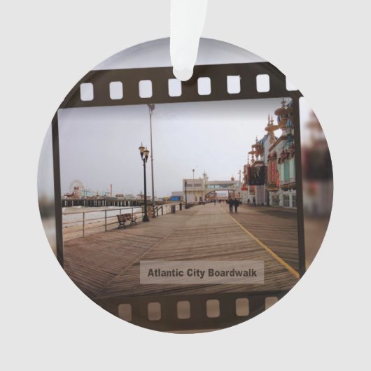 Atlantic City Beach Boardwalk on Film Ornament (voorkant)