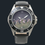 Atlantic Puffins Horloge<br><div class="desc">Een bijeenkomst van Atlantic Puffins. Foto door Jonatan Pie.</div>