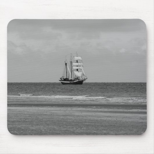 Atlantis Sailing Ship Muismat (Voorkant)