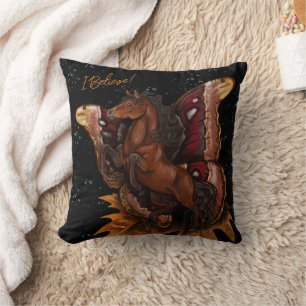 Atlas Moth Fairy Horse Kussen