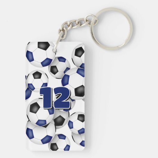 Atleet naam cluster van blauw zwarte voetballen sleutelhanger (achterkant)