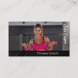 Atletische vrouw die gewichten heft   Fitness Visitekaartje