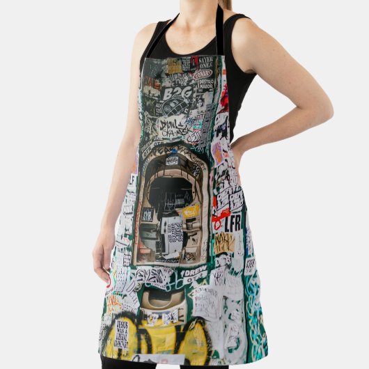 ATM-MACHINE MET GRAFFITI SCHORT (Insitu)