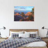 Atmosferische diepte van Castle Valley, Utah Canvas Afdruk (Insitu (Slaapkamer))