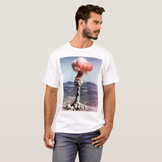 Atom Bomb T-shirt (Voorkant volledig)