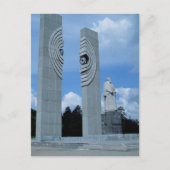 Atom Sculptuur in Rusland Briefkaart (Voorkant)