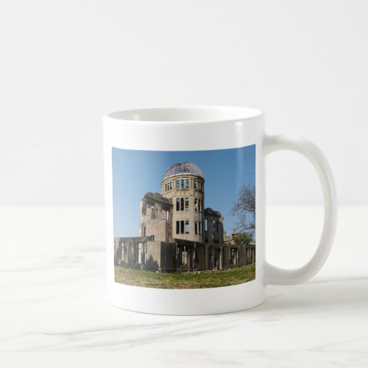 Atomic Bomb Dome, Hiroshima, Japan Koffiemok (Rechts)