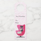 Atomic Cats in Pink Chair Polka Dots on White Flessenhanger (Voorkant)