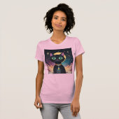 Atomic futuristische kosmische zwarte kat in het m t-shirt (Voorkant volledig)