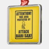 Attack Bari Sax Metalen Ornament (Links)