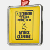 Attack Clarinet Metalen Ornament (Links)