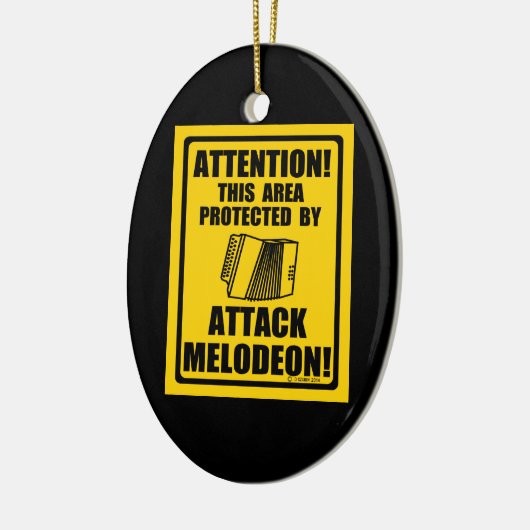 Attack Melodeon Keramisch Ornament (Links)