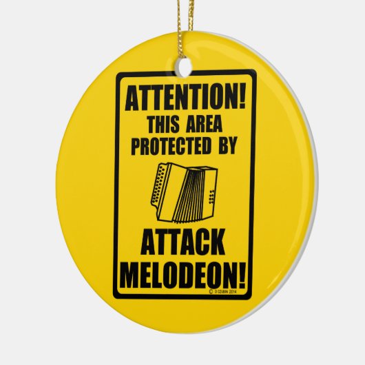 Attack Melodeon Keramisch Ornament (Links)