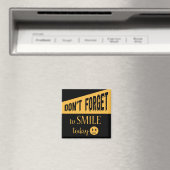 Attitude Smile Face Motivatie Zwart en Goud Magneet (Insitu (Vaatwasser))