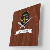 Attorney of law vierkante klok (Hoek)