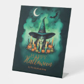 Attractive & Mystical Halloween Witch Conjures Reclamebord Met Voetstuk (Voorkant)