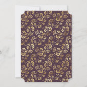 Aubergine en Gold Cross Script Bloemdoop Kaart (Achterkant)