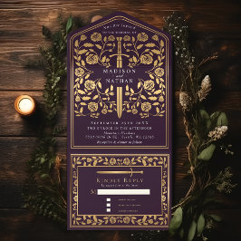 Aubergine Koninklijke middeleeuwse Zwaard Bruiloft All In One Uitnodiging