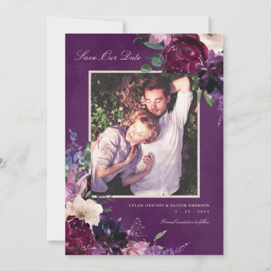 Aubergine Paarse Bloemen Foto Sla Onze Datum Op Aankondiging (Voorkant)