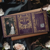 Aubergine Royal Medieval Sword Wedding QR Code Drieluik Uitnodiging