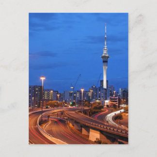 Auckland City in Dusk Briefkaart