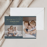 AUDREY Blue Folie Kerst Kaart Geboorteaankondiging<br><div class="desc">AUDREY Blue Folie Christmas Kaart Geboorteaankondiging. Personaliseer de voorkant van de kaart met 2 foto's,  je familienaam en het jaar. Personaliseer de achterkant met een optionele vakantiebegroeting of familienieuws en uw familienaam.</div>