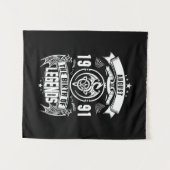 August Geschenk | 1991 De Geboorte Van De Legenden Wandkleed (Voorkant (horizontaal))