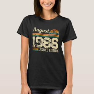 August Verjaardag Aangepast Jaar T-shirt