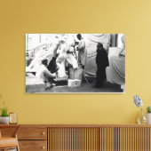 Auguste Rodin in in zijn studio in Parijs Canvas Afdruk (Insitu (Woonkamer))