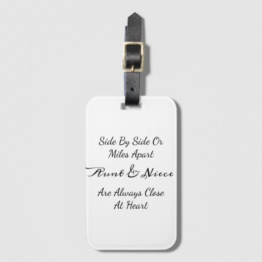 Aunt & Niece Quote – Side By Side or Miles Apart Bagagelabel (Voorkant (verticaal))