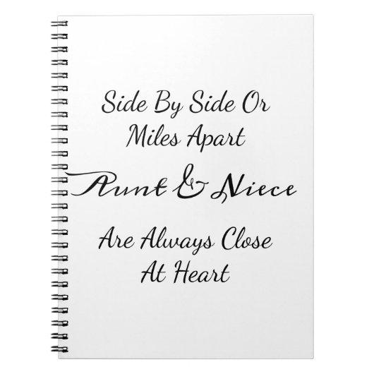 Aunt & Niece Quote – Side By Side or Miles Apart Notitieboek (Voorkant)