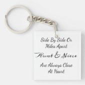 Aunt & Niece Quote – Side By Side or Miles Apart Sleutelhanger (voorkant)