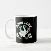 Auntie Goose On The Loose Funny Drinking Gift  Koffiemok (Links)