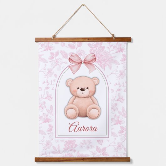 Aurora | Aangepaste Roze Teddybeer Nursery Design Hangend Wandkleed (Voorkant)