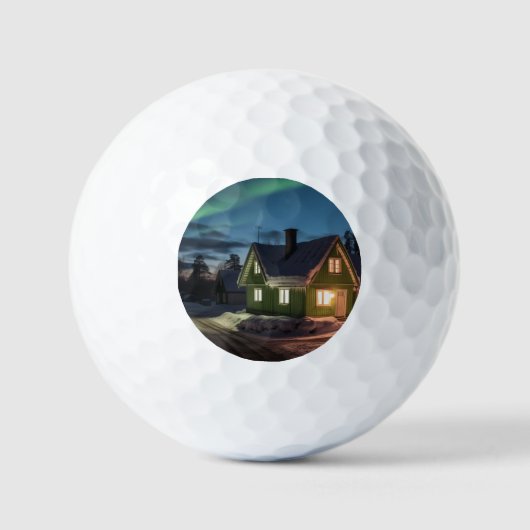 Aurora borealis boven winterhut golfballen (Voorkant)