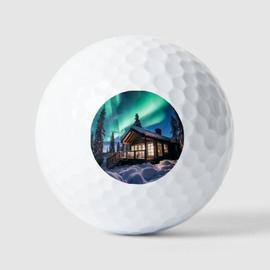 Aurora borealis boven winterhut golfballen (Voorkant)