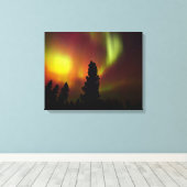 Aurora Borealis en Bomen Canvas Afdruk (Insitu (Houten vloer))