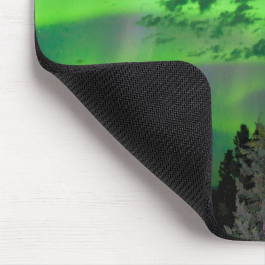 Aurora borealis over boreale bossen muismat (Hoek)