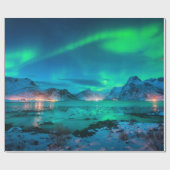 Aurora borealis over the sea coast, snowy mountain cadeaupapier (Vlak)