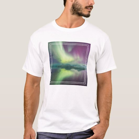 Aurora Lights in Lagoon | Jokulsarlon, Iceland T-shirt (Voorkant)