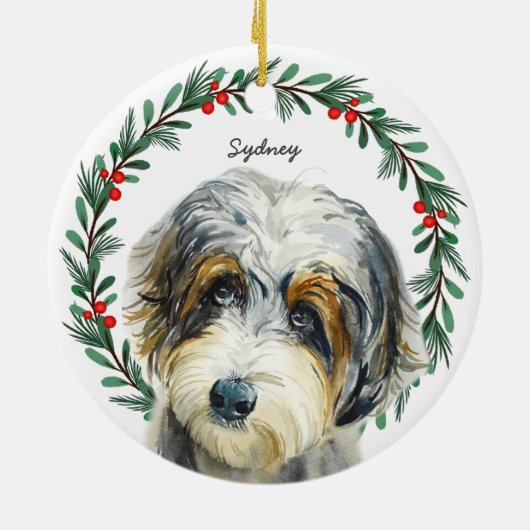 Aussiedoodle Kerstkrans gepersonaliseerd Keramisch Ornament (Achterkant)