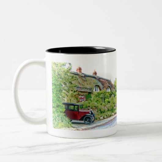 Austin 7 buiten dat huisje tweekleurige koffiemok (Links)