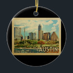 Austin Texas Vintage Travel Keramisch Ornament<br><div class="desc">Het ontwerp van Austin Texas in Vintage Travel-stijl met een uitzicht in de binnenstad.</div>
