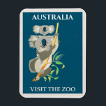 Australia Koala Beer Vintage Travel Poster Magneet<br><div class="desc">Voeg wat flair toe aan je decor met dit schattige Australië Bezoek de dierentuin van het klassieke poster magnet met een retro koala beer illustratie!</div>