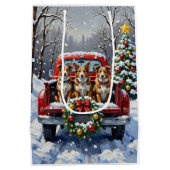 Australian Cattle Dog Christmas Red Truck Holiday Medium Cadeauzakje (Achterkant)