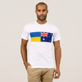 Australian I stand with Ukraine. AUS and UKR flags T-shirt (Voorkant volledig)