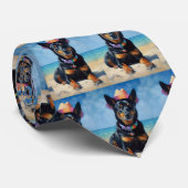 Australian Kelpie op het strand, hondenliefhebbers Stropdas (Opgerold)